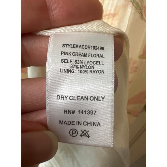 ASTR The Label NWT Sasila Puff Sleeve Smocked Midi Dress in White Size Small - Picture 12 of 14